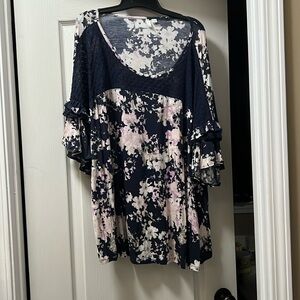 Cato floral ruffle sleeve top